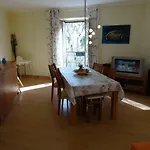 Alfama 28 Tram Apartment *