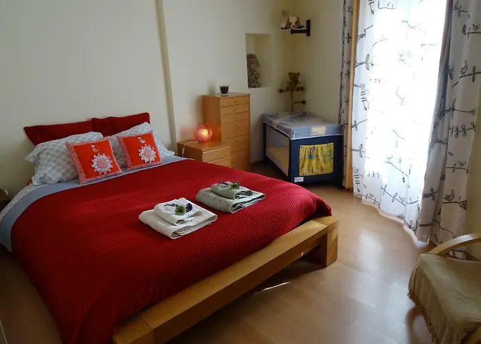 Alfama 28 Tram Apartmán *